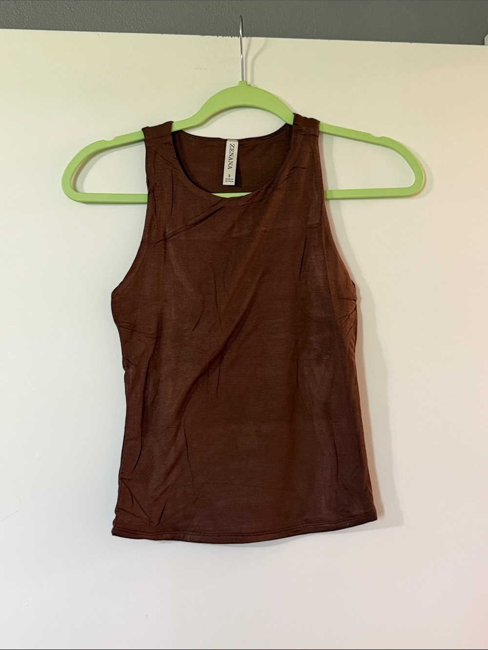 NWOT Zenana Double LayeredBrown Sleeveless Tank Top - Casual Essential